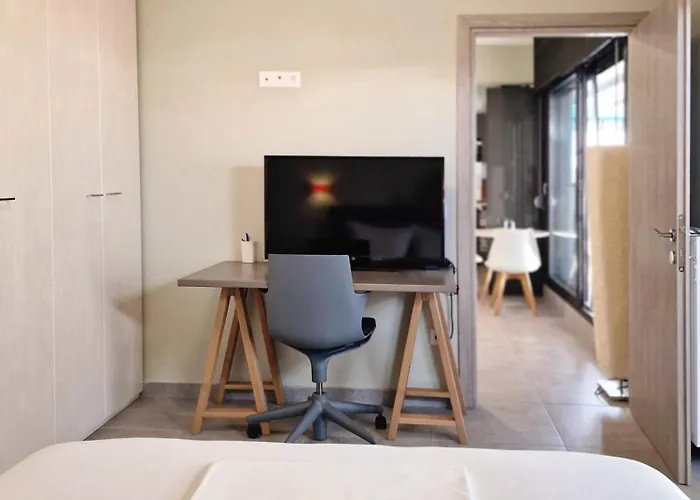 Urban Quality Comfort Apartment